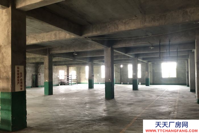 萬州廠房(倉庫)出租，可進13.5米掛車，有動力電