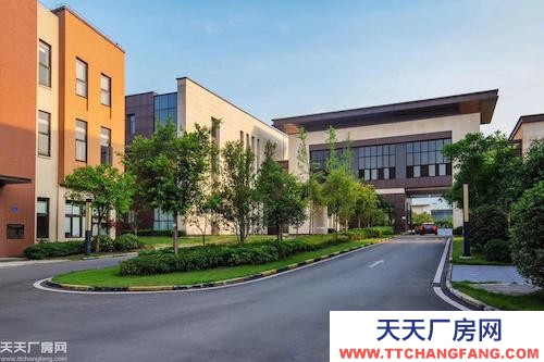 地鐵旁2000平現(xiàn)房獨(dú)棟8米挑高,提供免費(fèi)車位