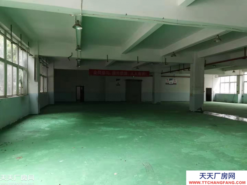 低價(jià)出租江北港城工業(yè)園廠房倉(cāng)庫(kù)