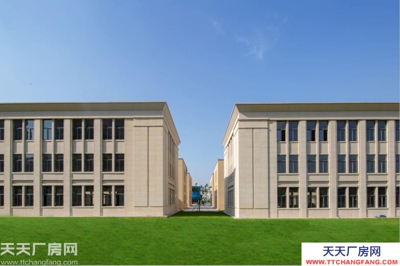 《首付三成，十年按揭，有產(chǎn)證》獨棟標(biāo)準(zhǔn)廠房，最小700平米出售