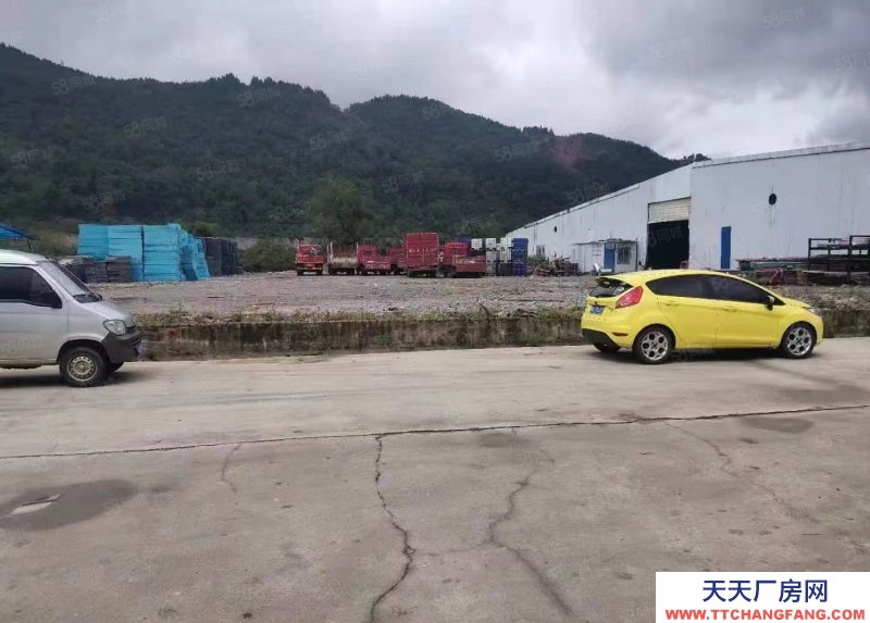 (出租) 白云區(qū)20000平廠房和40畝空壩出租