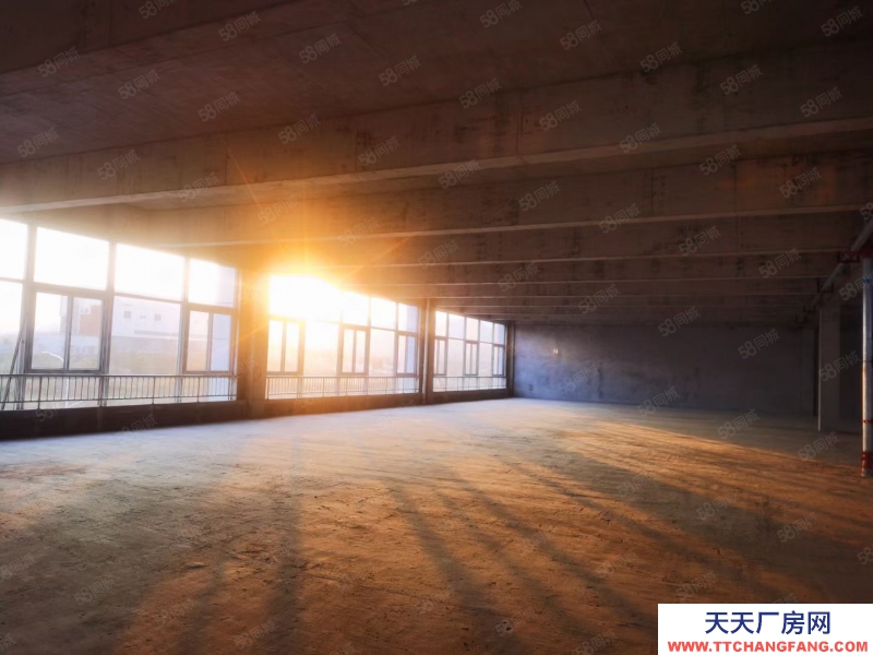 (出售) 貴陽機(jī)場旁 首層8.1米首付3層 可按揭 有產(chǎn)權(quán)