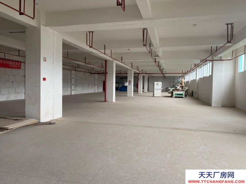 (出租) 可做生產(chǎn)廠房配置專業(yè)用電，也可做倉儲。