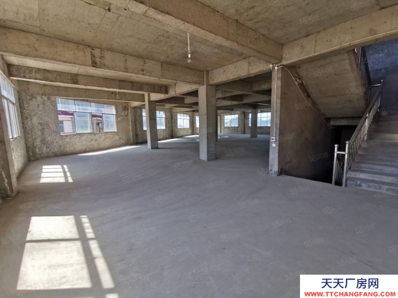 (出租) 出租云巖區(qū) 金關(guān)電商產(chǎn)業(yè)園旁倉庫