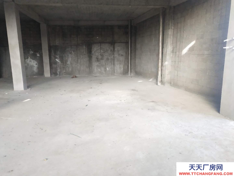 (出租) 鐘山水鋼三塊田，適合加工廠