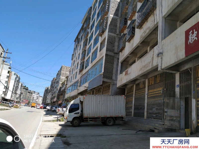 (出售) 鐘山獨(dú)立門(mén)面，位于雙嘎小城鎮(zhèn)