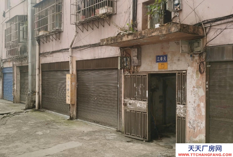 (出租) 出租鐘山區(qū)鳳凰新區(qū)喜鳳凰附近車庫(kù)或倉(cāng)庫(kù)