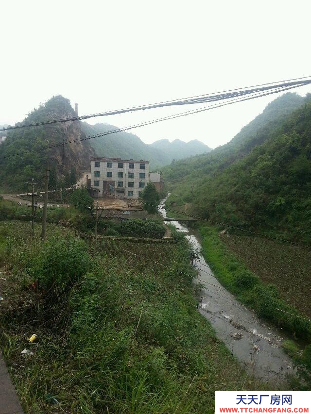 (出租) 貴州省水城縣尖山街辦茨沖村 廠房 2600平米