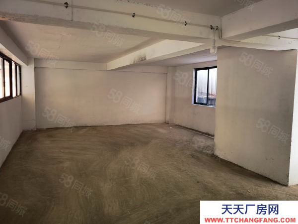 (出租) 金關鋼材市場數(shù)博大道旁3000平方自有倉庫廠房出租