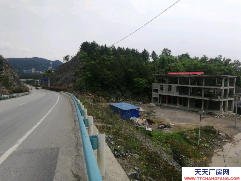 (出租) 德江共和經(jīng)開區(qū)二級路邊，交通方便