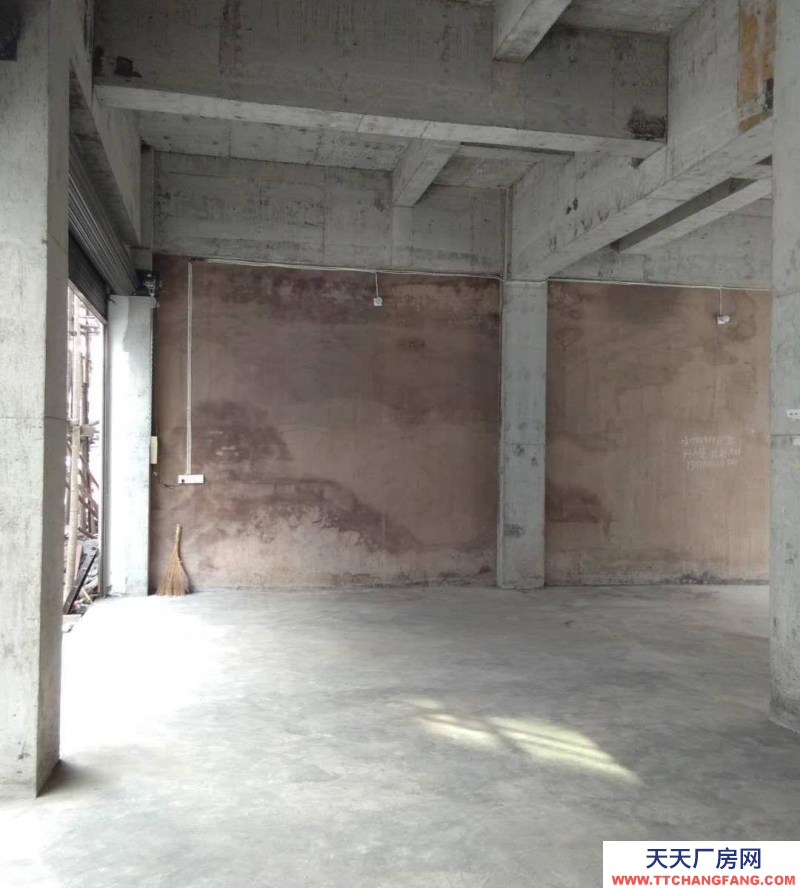 銅仁市萬山區(qū)謝橋羅家灣康復(fù)醫(yī)院后