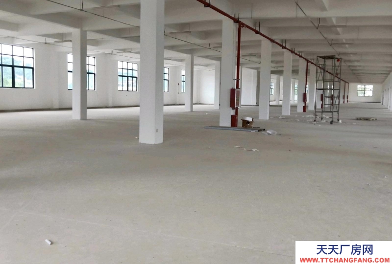 (出租) 業主自建廠房1萬平方和辦公樓及宿舍4千平方，手續齊全。