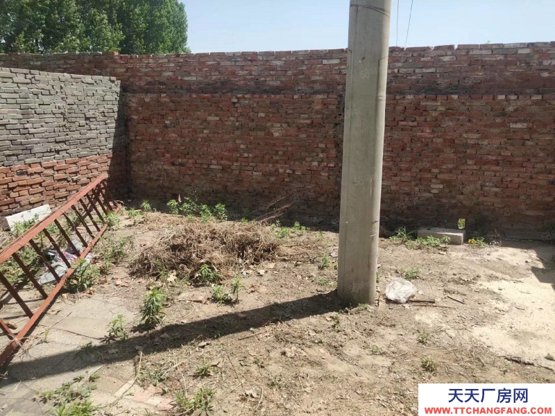 石家莊長安區(qū) 董家莊 臨街庫房出租