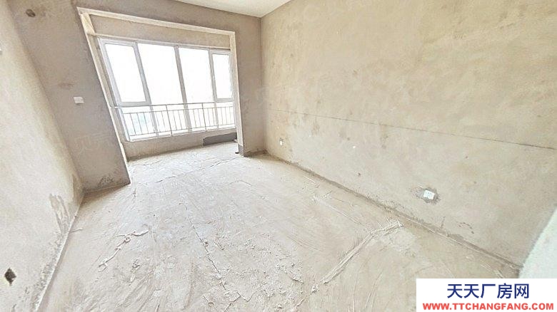 石家莊長安社區毛坯房，可做庫房。交通便利