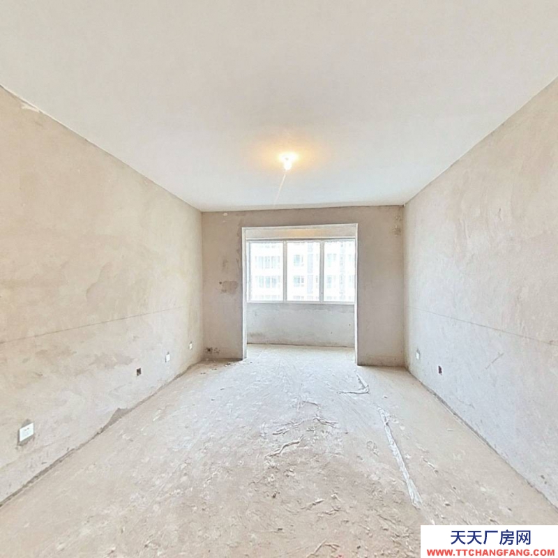 石家莊長安社區毛坯房，可做庫房。交通便利