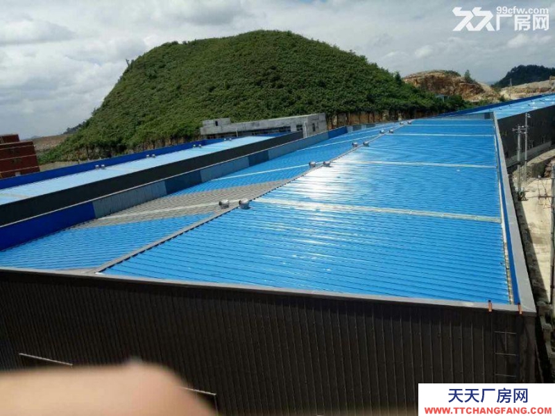 黔南龍里園區標準廠房出租，交通便利！配套完善！