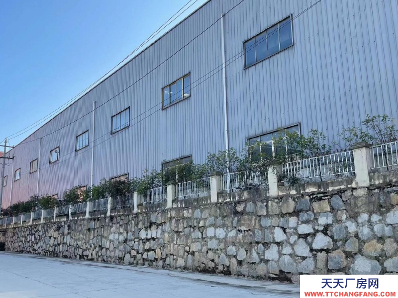 黔南龍里園區標準廠房出租，交通便利！配套完善！