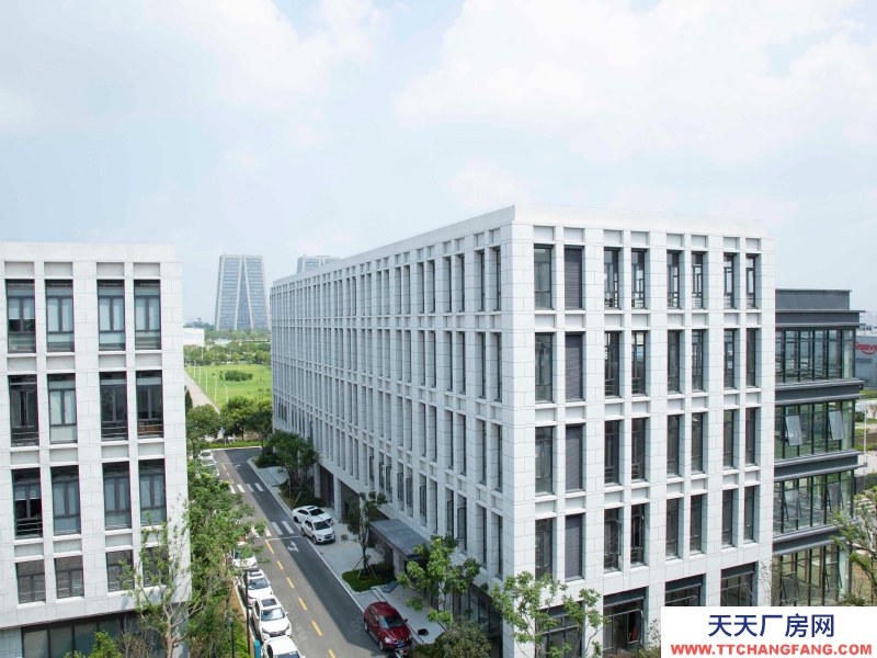 (出售) 準現樓！離鴉崗25分鐘終車程國有五十年紅本