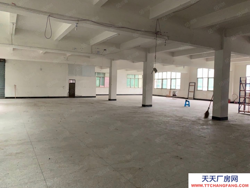 (出租) 福州蒼山區(qū)倉(cāng)庫(kù)南二環(huán)蓋山區(qū)內(nèi)一樓倉(cāng)庫(kù)出租350平方