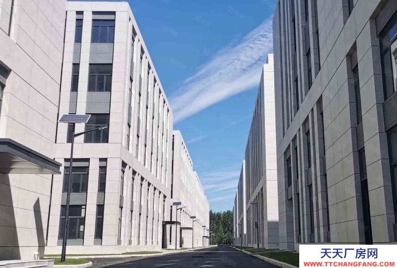 (出售) 荔灣廣鋼新城全新40年紅本廠房，5噸貨梯可進行車，生產辦公研發可