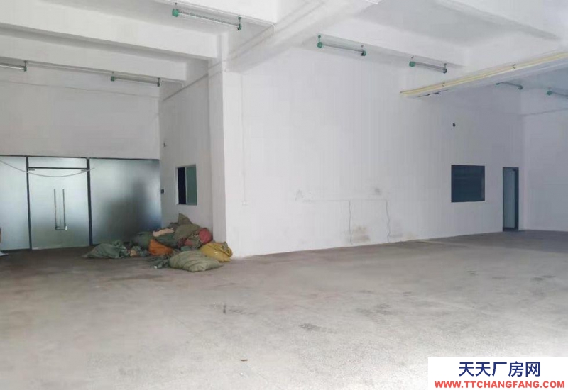 (出租) 越秀東湖一樓200平方出租