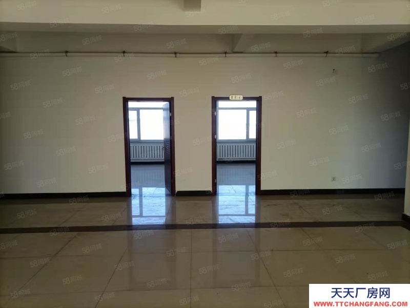 (出售) 吉售罕見好廠房裝修新，獨門大院26畝地面積，單價2000多