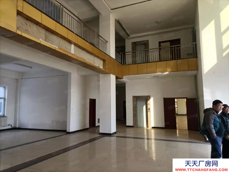 (出售) 吉售罕見好廠房裝修新，獨門大院26畝地面積，單價2000多