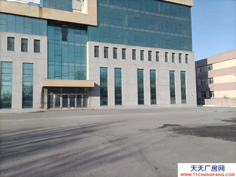 (出售) 吉售罕見好廠房裝修新，獨門大院26畝地面積，單價2000多