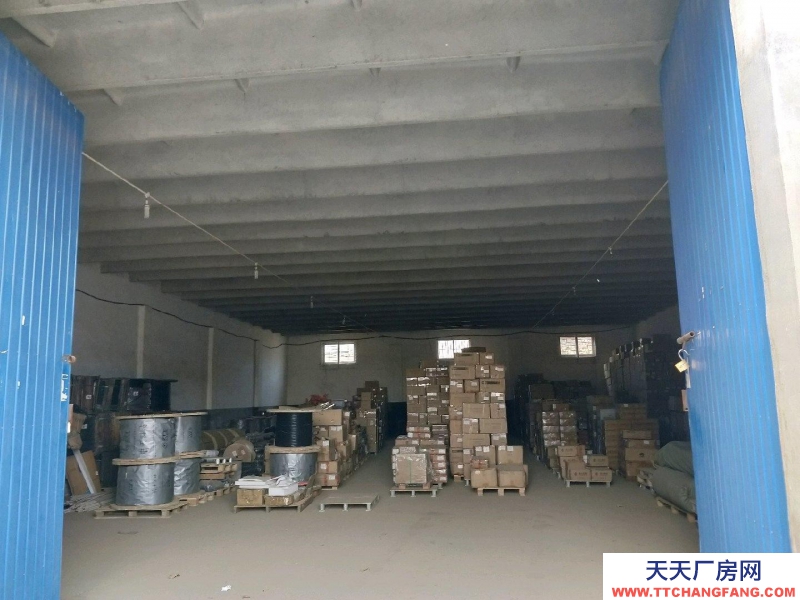 石家莊 裕華 內高4.5米，房頂有隔熱瓦，倉庫400平米、辦公100平米