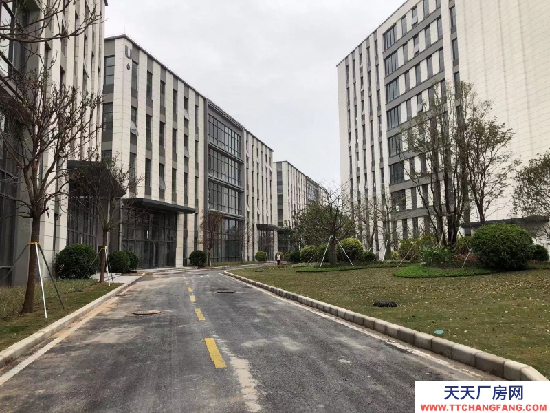 (出售)  海珠工業(yè)區(qū)，地鐵2號(hào)線1000方帶電梯貨梯車位的紅本廠房售