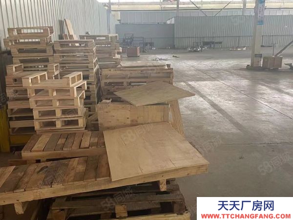 南京市浦口區竹山南路 單層機械廠房層高12米 可分租1300起