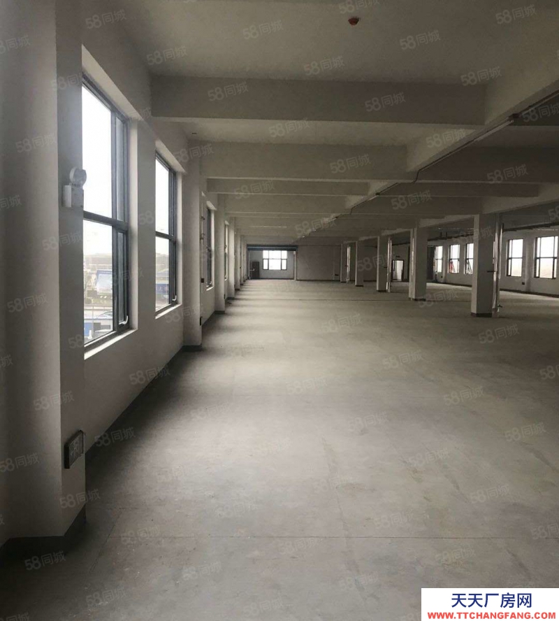 濟南西寫字間2799元平起。可做輕加工,倉儲,手續齊全新房