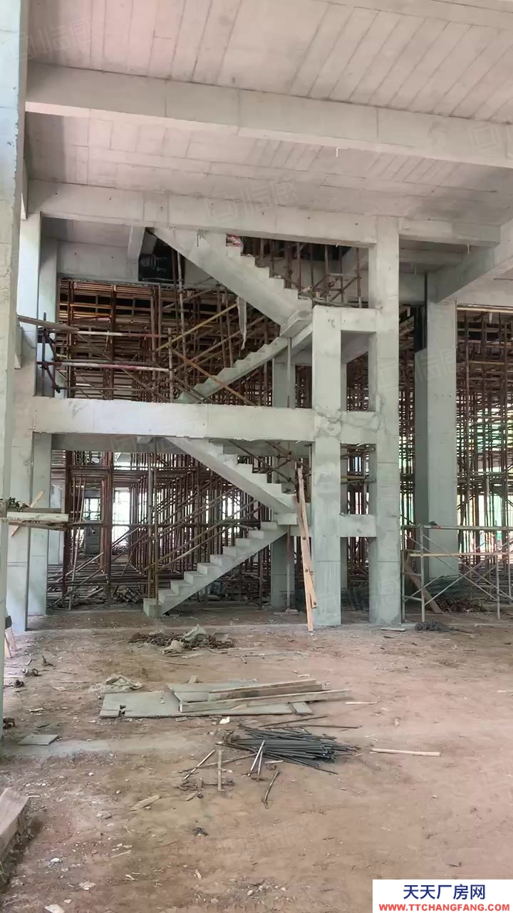 濟(jì)南槐蔭濟(jì)南西！準(zhǔn)現(xiàn)房！兩層獨(dú)棟！產(chǎn)權(quán)廠房！首付10萬(wàn)起