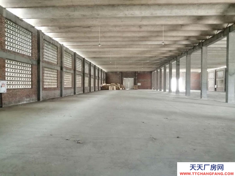 重慶江津雙福新區(qū)物流基地附近2600平米廠房庫(kù)房