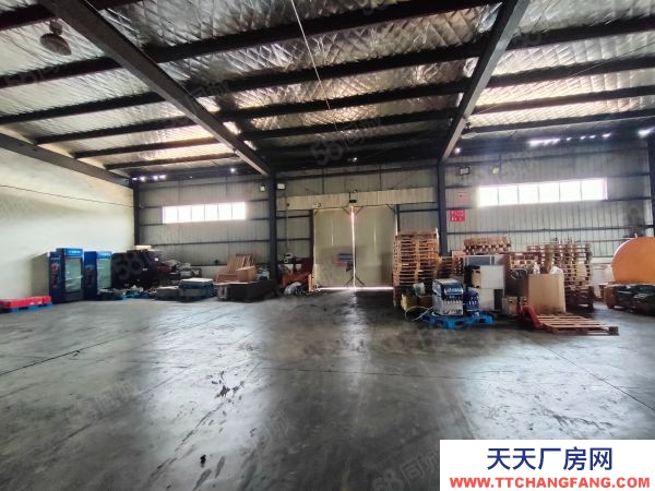 南京市棲霞新港大道400平單層。適合大車進出，固話地坪。