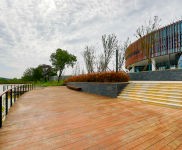 武漢武昌v(出售) 光谷東層高6米標準廠房研發樓出售 長江存儲旁 450平起售v