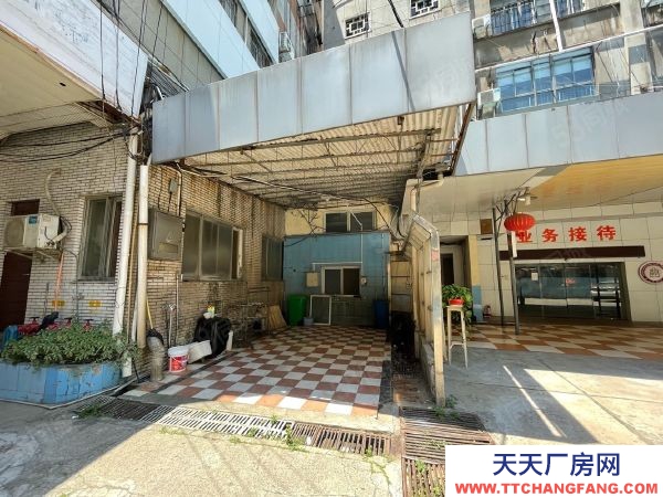 南京市鼓樓區(qū)汽車修理廠廠房出租適合加工堆放倉庫等