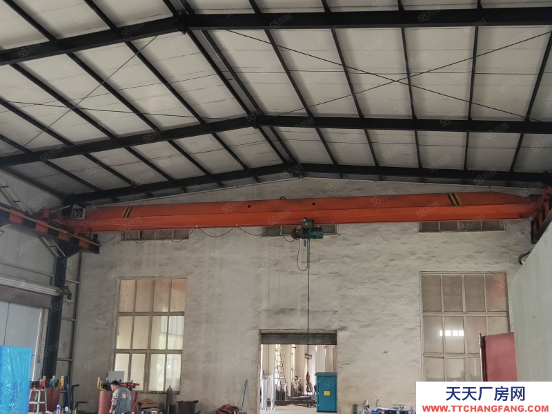 出租陵園街廠房2600平，獨門獨院，吊車10噸，可進大車