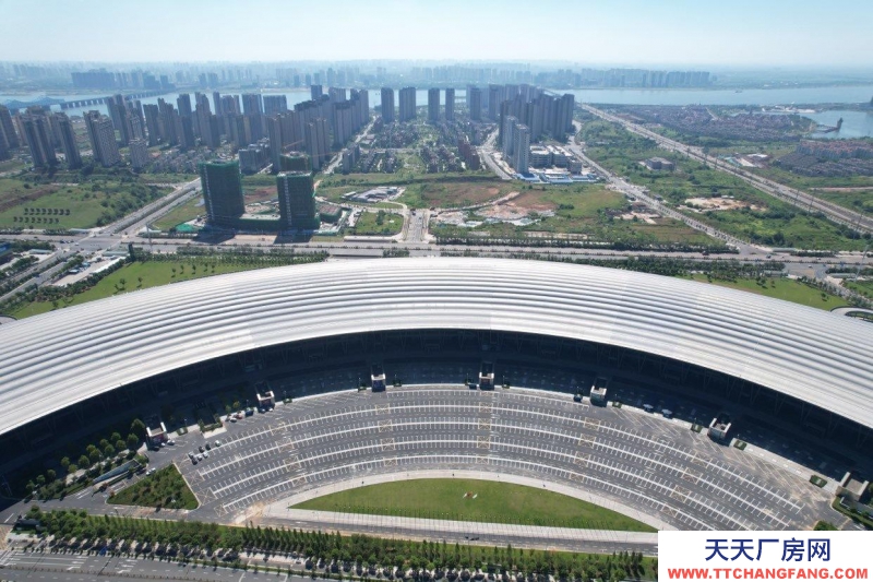 (出租)南昌 紅谷灘稀缺上萬(wàn)平米大型倉(cāng)庫(kù)、辦公、停車(chē)場(chǎng)對(duì)外出租