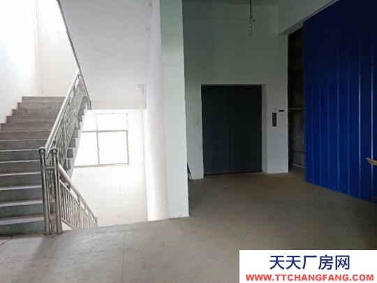 (出租)南昌青山湖區 可分租個人房源，價格可談，馬路旁。