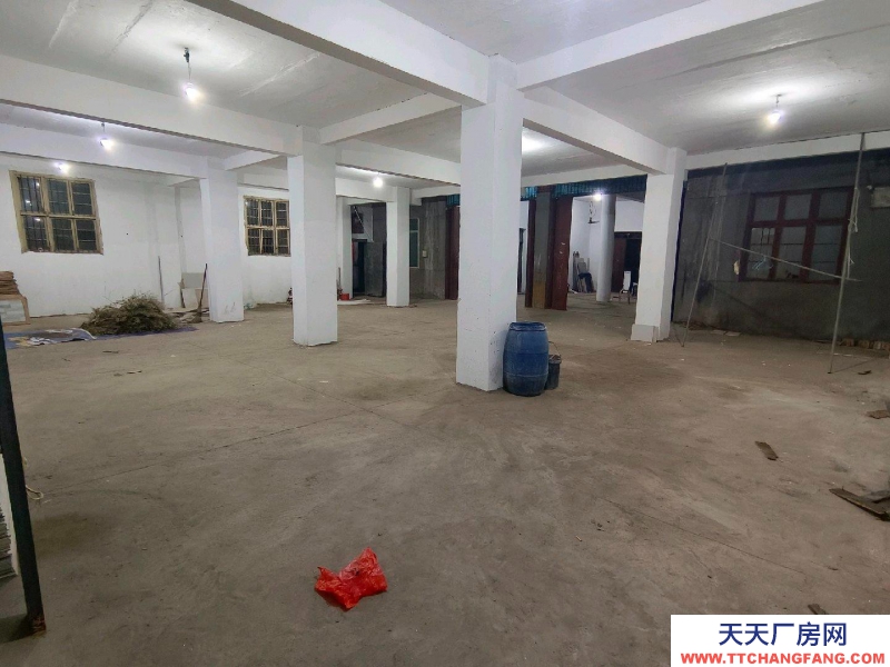 (出租) 南昌青山湖區(qū)400平米廠庫