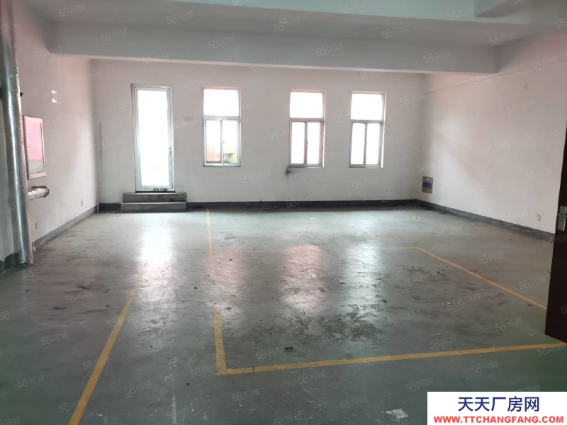 濟(jì)南天橋二環(huán)內(nèi)獨(dú)棟工業(yè)廠房 實(shí)用面積660平 有貨梯送露臺(tái) 個(gè)人產(chǎn)權(quán)