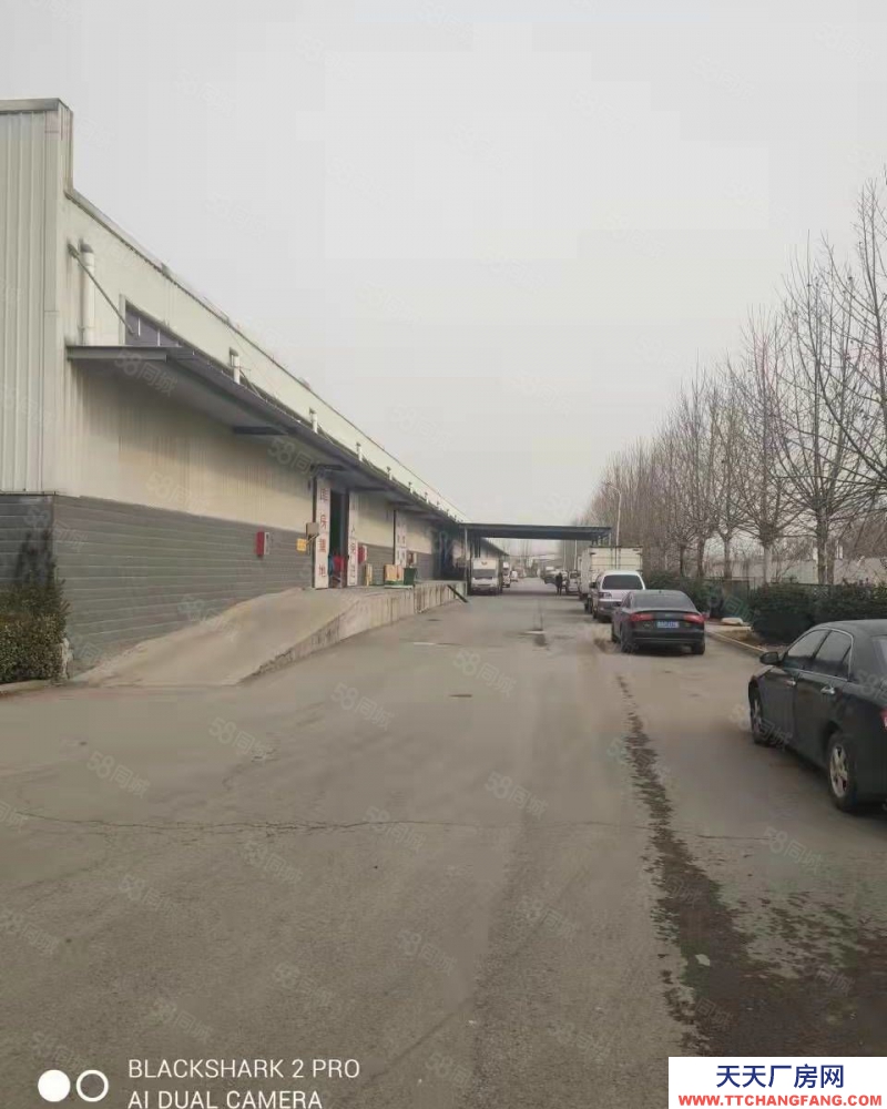 濟南天橋倉庫出租帶裝貨臺大型車進出方便