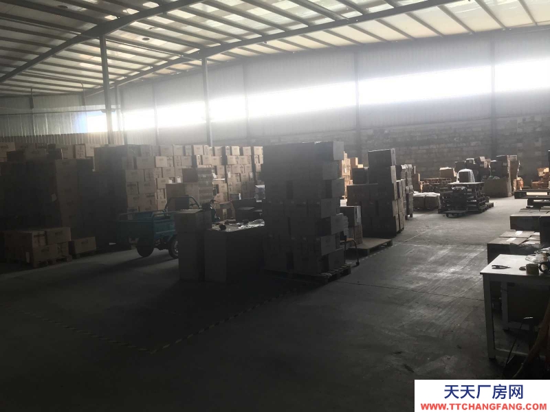 濟(jì)南橋清河北 山東化工廠(chǎng)內(nèi)倉(cāng)庫(kù)