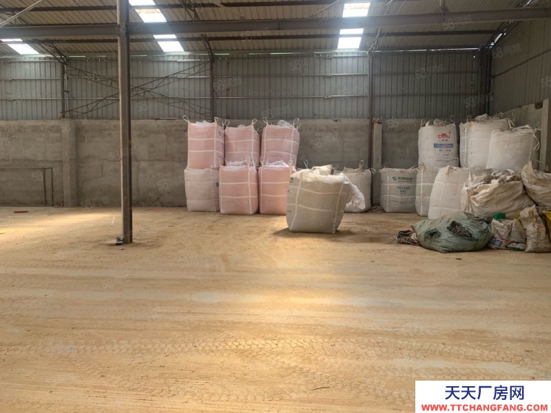 杭州西湖雙浦1400方鋼結構廠房出租,層高7米,邊上有2畝空地