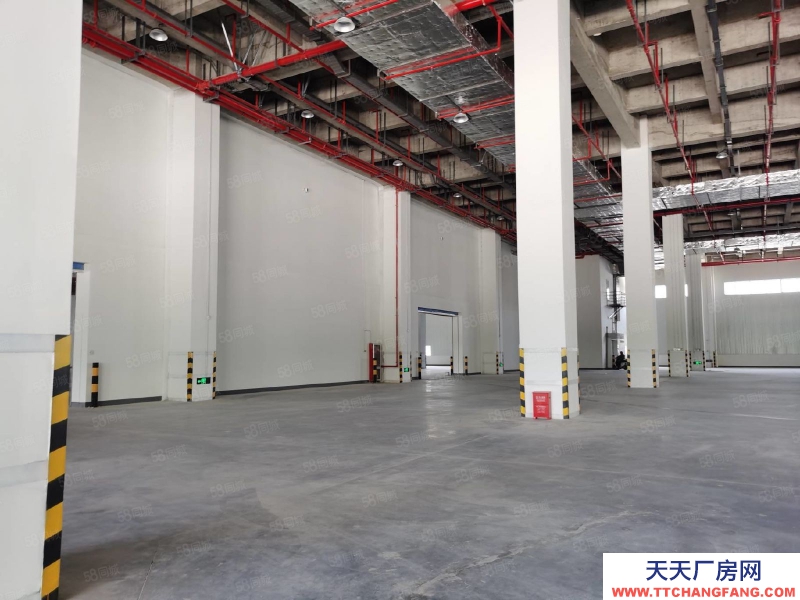 杭州拱墅區(qū)(出租) 高速出口附近120000萬方廠房月臺倉庫可分租