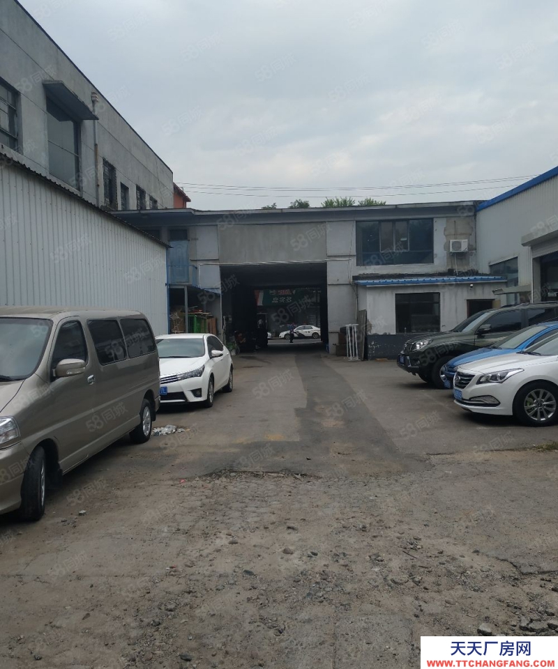 (出租) 沈河區萬蓮路附近。廠房3000平~~一共三層。可分租！