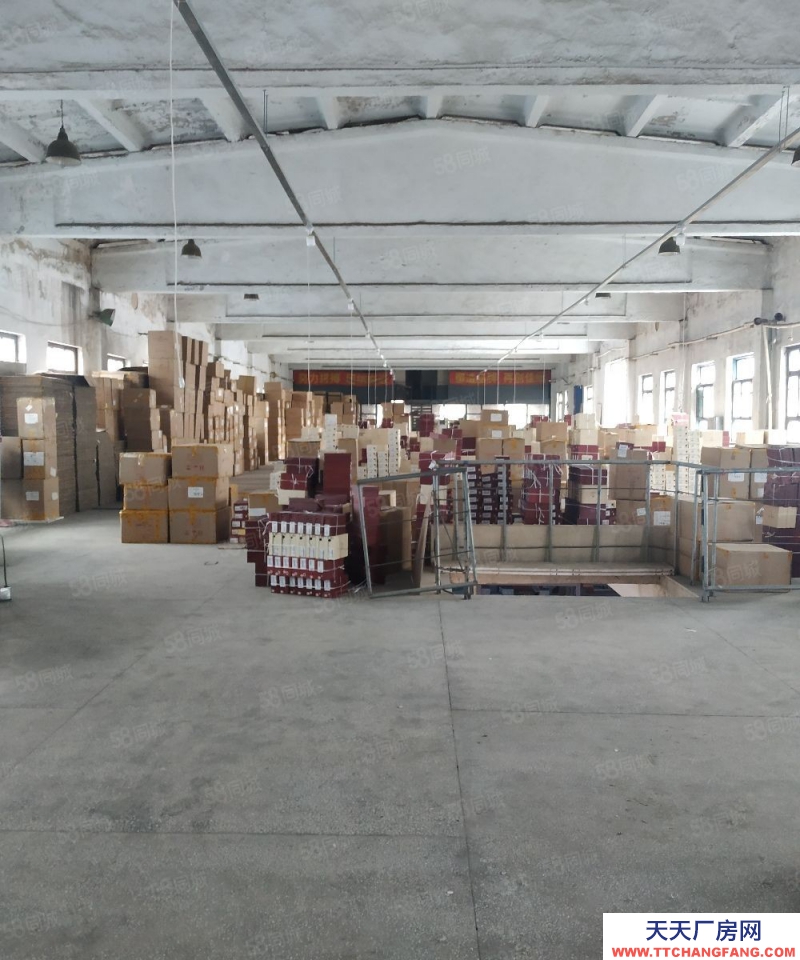 (出租) 沈河區(qū)萬蓮路附近。廠房3000平~~一共三層。可分租!