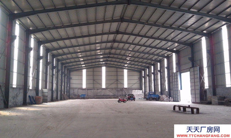 濟(jì)南繞城二環(huán)高速董家站旁1450平600平鋼結(jié)構(gòu)廠房低價出租