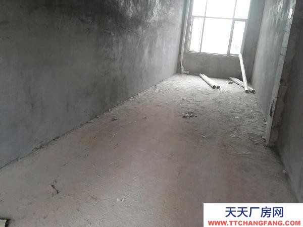 (出租) 武漢漢南另有紗帽正街130平倉(cāng)庫(kù)，一樓車(chē)輛進(jìn)出方便出租